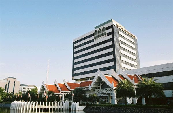 Kasetsart University.jpg