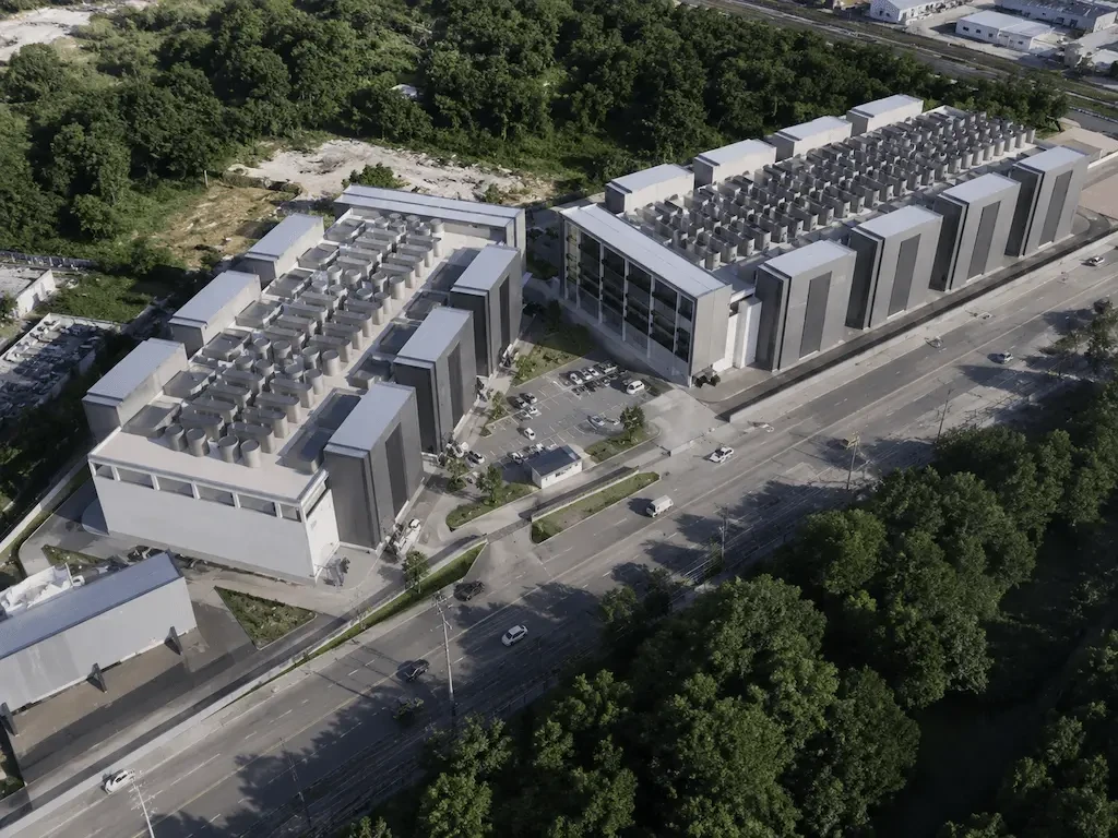 Topaz Data Center.webp