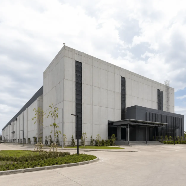 Precast Concrete vs. Cast-in-Place Concrete: Which Structural System Is Right for Your Project?